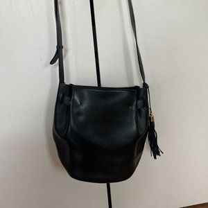Cuyana Structured Cinch Bag
